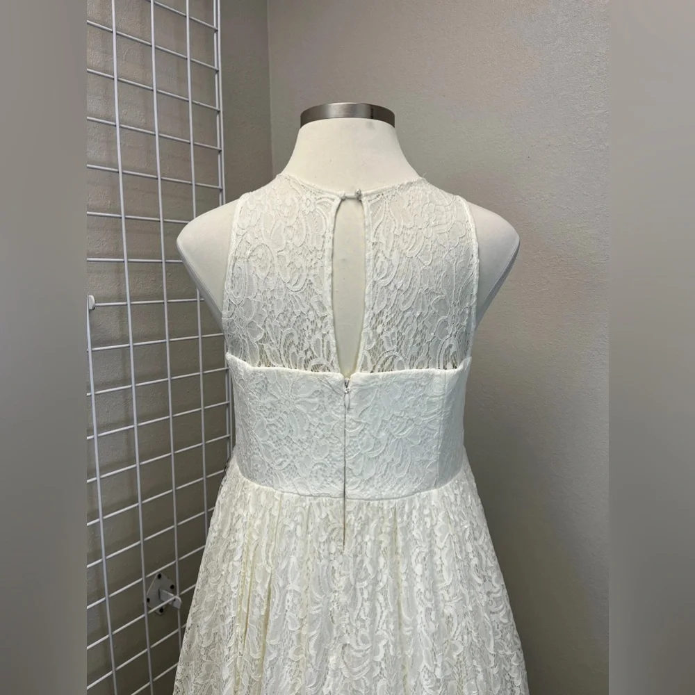 Torrid Ivory Lace & Sequin Wedding Dress - New - Size 18